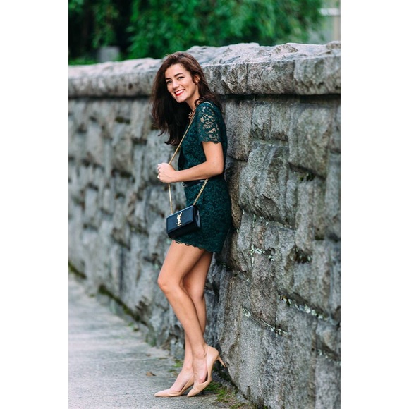 *SOLD* SARAH VICKERS | CHELSEA28 GREEN LACE ROMPER - Picture 3 of 8